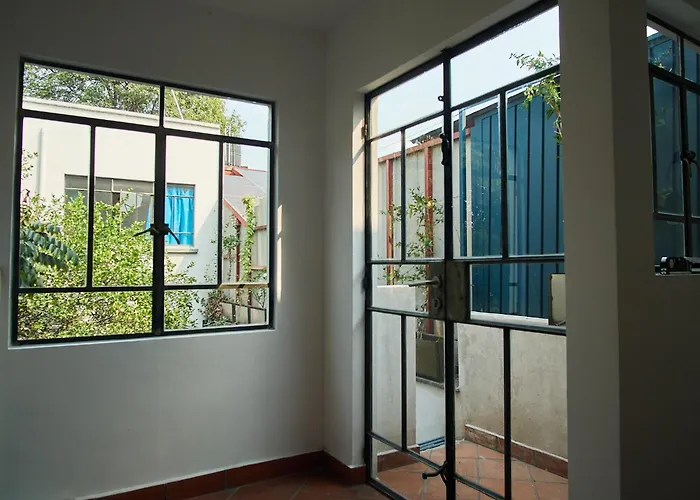 Apartamento Nuevo Con Vistas A Jardín Cerca De Coyoacán *